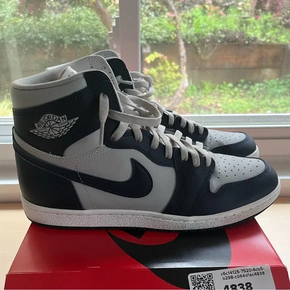 Nike Air Jordan 1 Retro High ‘85 Georgetown Sneakers Size 11